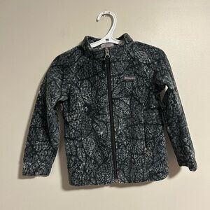 Columbia 4t Black and Gray Fleece zip up sweater